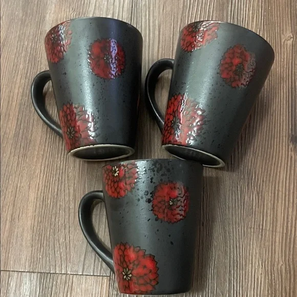 American Atelier Black and Red Floral Mug - Picture 2 of 6